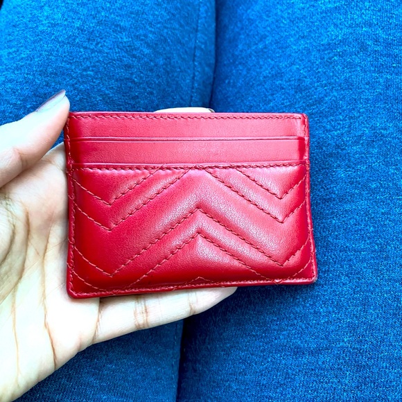 SALE - Gucci Marmont Card Holder - Picture 2 of 6